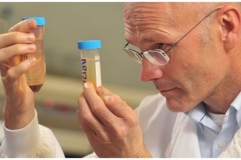 Dr. Alastair Ruffell